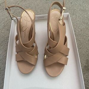 Jessica Simpson Jamallo heels.  Color Ambra in size 6.5.  Excellent condition.